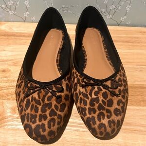 Old Navy Leopard Print Ballet Flats